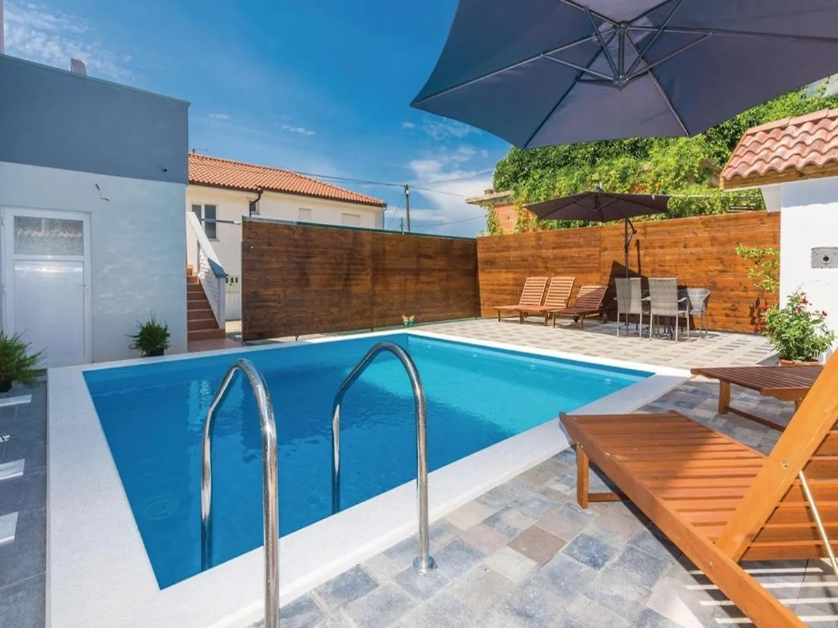 Holiday Home Bianca With Pool Sveti Petar