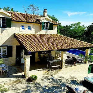 Dvori Dida Mile Sveti Petar (Zadar)